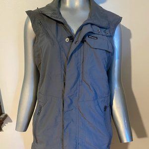 Columbia Omni-shade gray vest